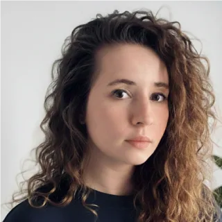 Karolina Tomaszyk, founder of Rezu
